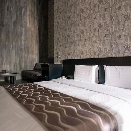 58˚ Hotspring Hotel Jiaoxi Eksteriør billede
