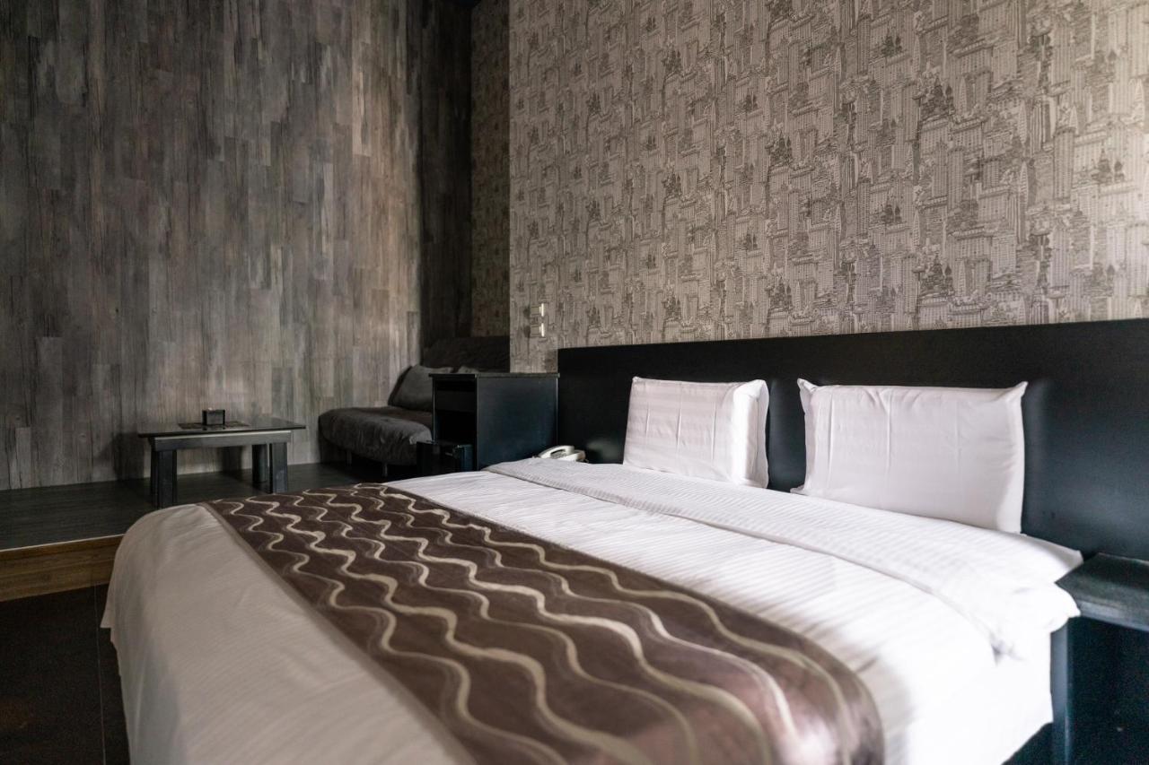 58˚ Hotspring Hotel Jiaoxi Eksteriør billede