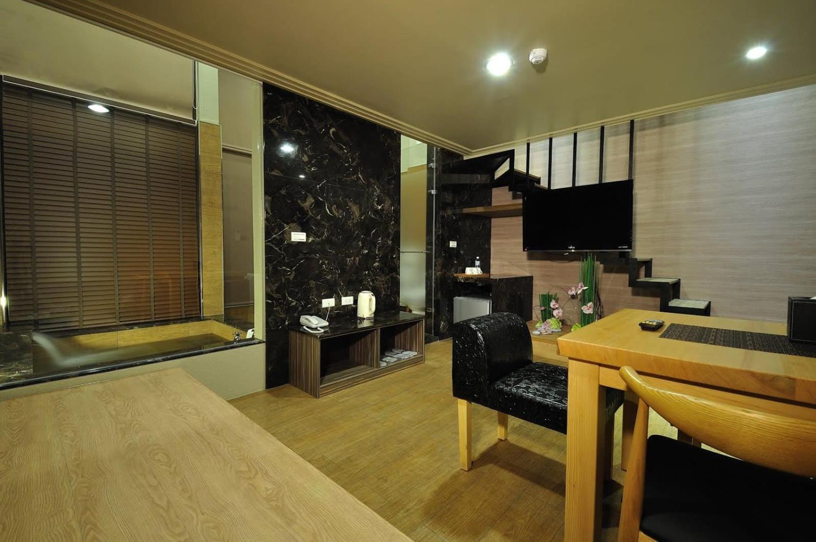 58˚ Hotspring Hotel Jiaoxi Værelse billede